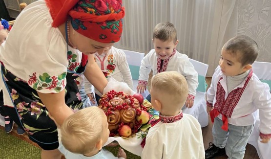 До бабусі на гостини