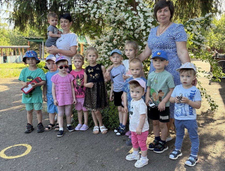 Під літнім небом України.