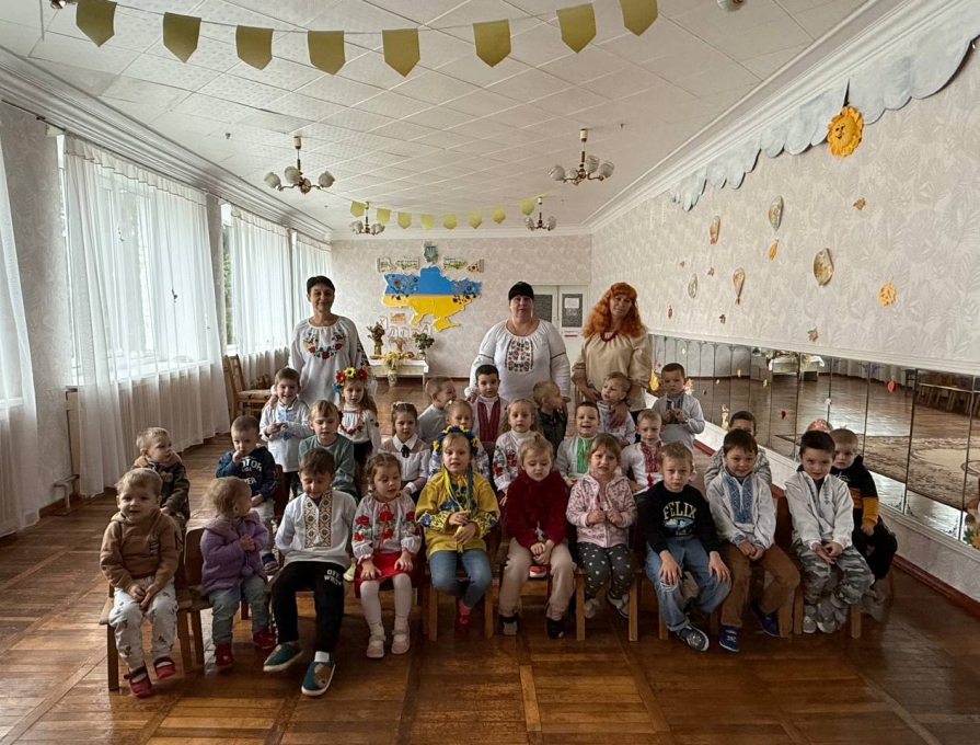  Виставка хлібопекарських виробів «До Дня хліба»