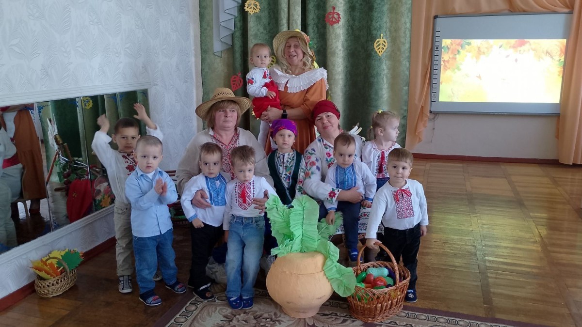 Осіння казка про ріпку
