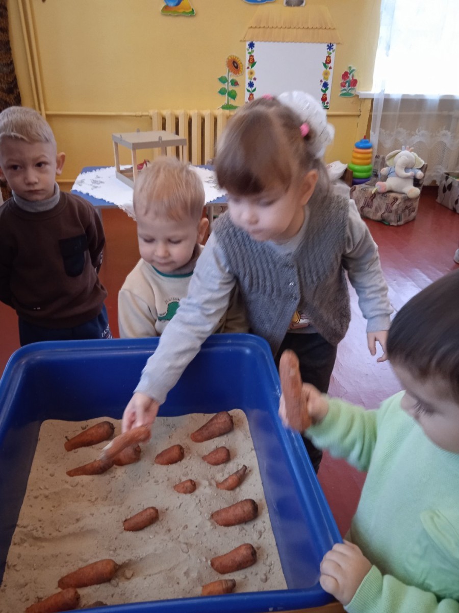 Весела подорож сторінками книжки
